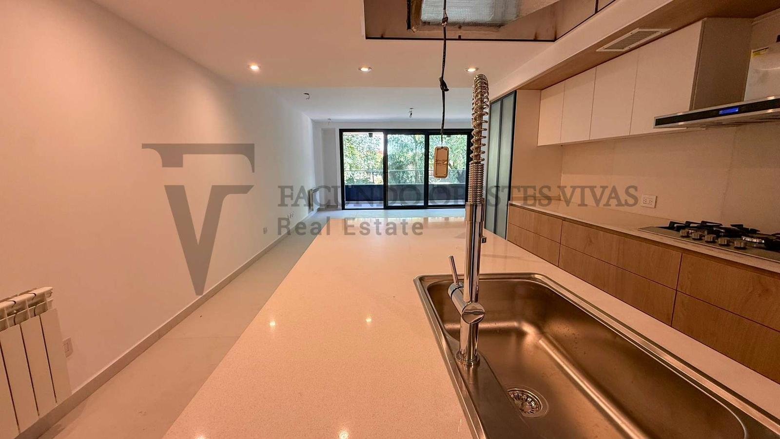 VENTA – DEPARTAMENTO – 4 AMBIENTES – BARRIO NAON – MATADEROS – PATIO