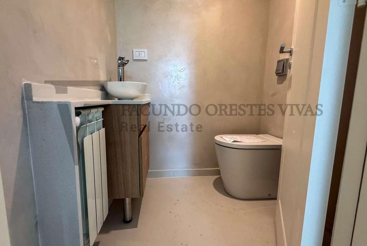 VENTA – DEPARTAMENTO – 4 AMBIENTES – BARRIO NAON – MATADEROS – PATIO