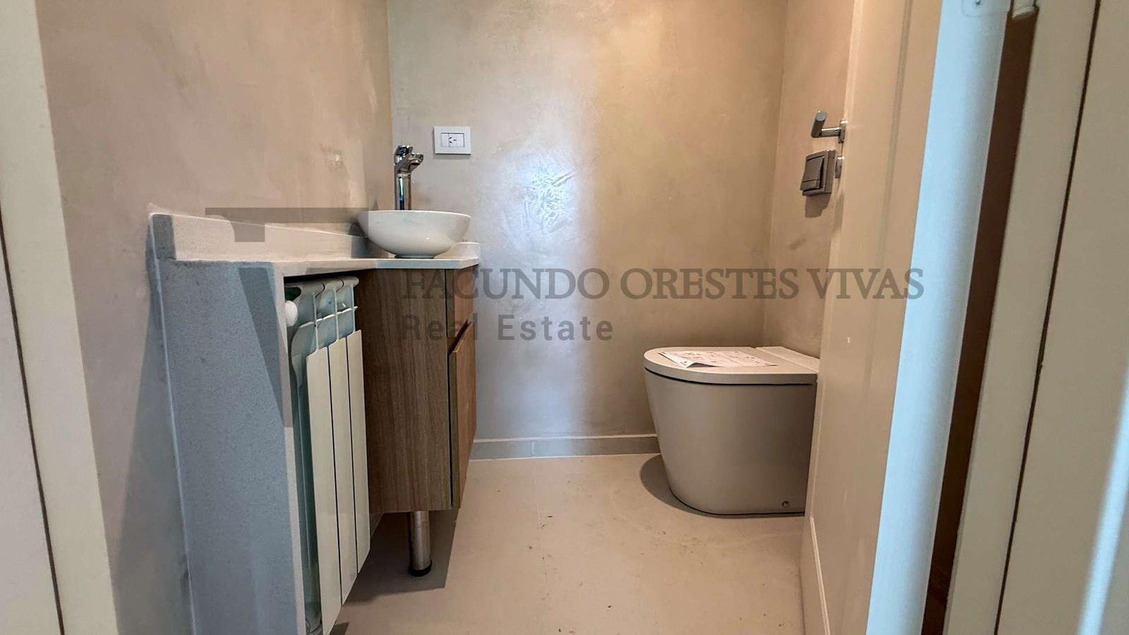 VENTA – DEPARTAMENTO – 4 AMBIENTES – BARRIO NAON – MATADEROS – PATIO