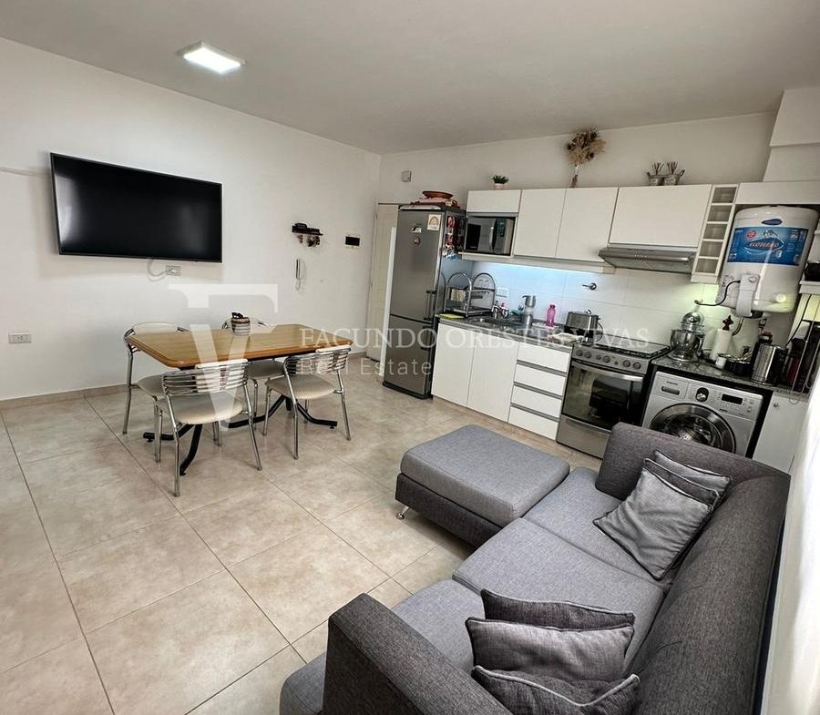 VENTA-DOS AMBIENTES-COCHERA-TERRAZA PROPIA-LOMAS DEL MIRADOR