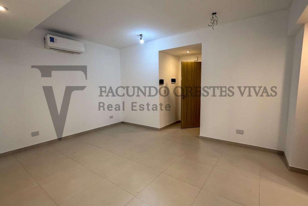 VENTA – DEPARTAMENTO – 2 AMBIENTES – BARRIO NAON – MATADEROS – PATIO