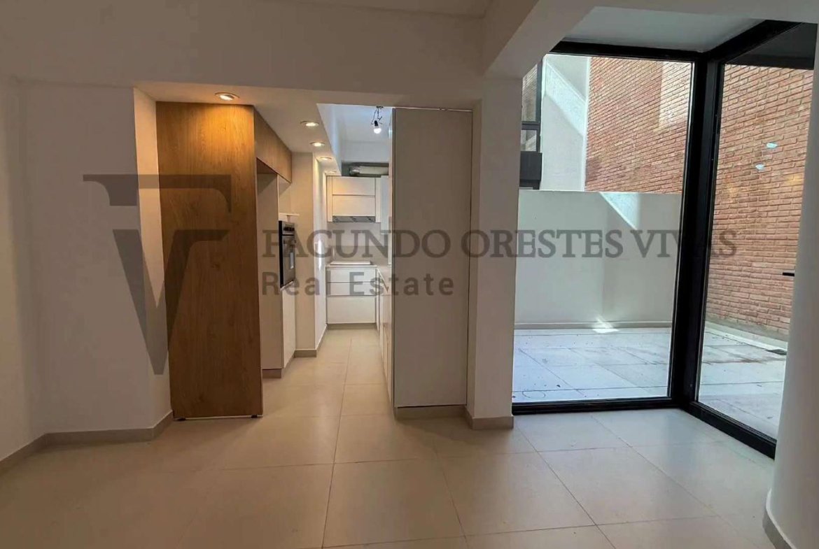 VENTA – DEPARTAMENTO – 2 AMBIENTES – BARRIO NAON – MATADEROS – PATIO