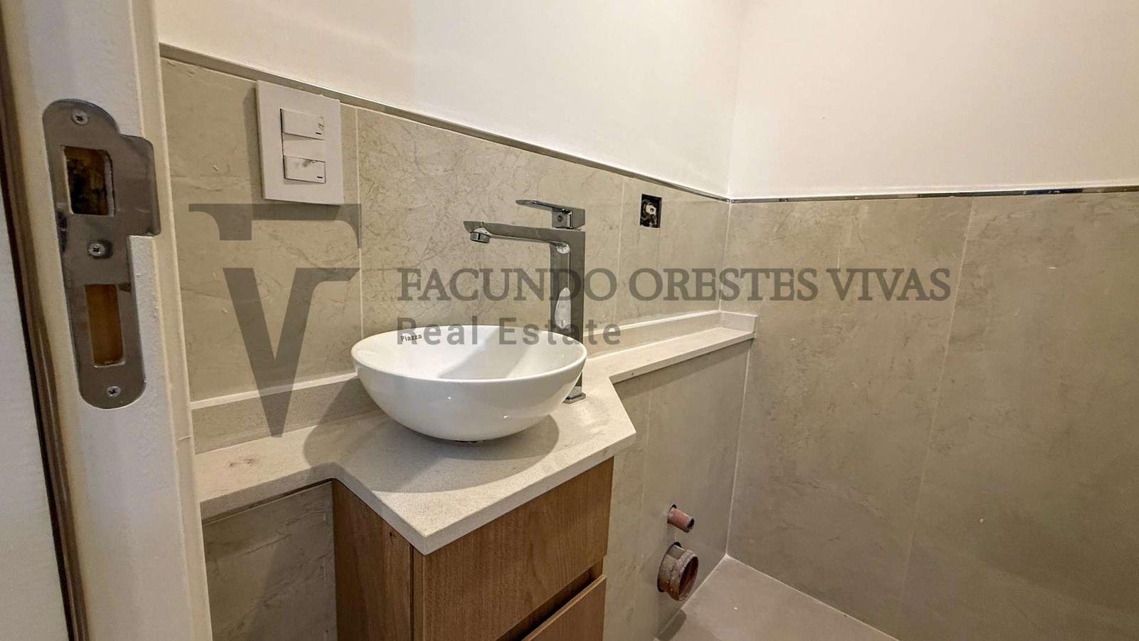 VENTA – DEPARTAMENTO – 2 AMBIENTES – BARRIO NAON – MATADEROS – PATIO