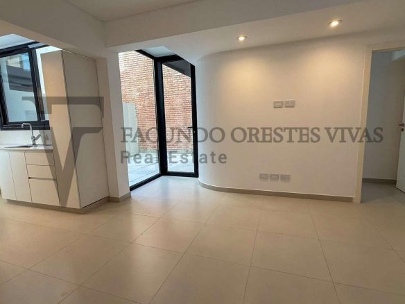 VENTA – DEPARTAMENTO – 2 AMBIENTES – BARRIO NAON – MATADEROS – PATIO