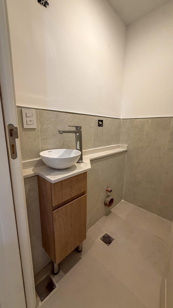 VENTA – DEPARTAMENTO – 2 AMBIENTES – BARRIO NAON – MATADEROS