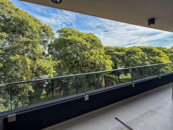 VENTA – DEPARTAMENTO – 4 AMBIENTES – BARRIO NAON – MATADEROS – BALCON