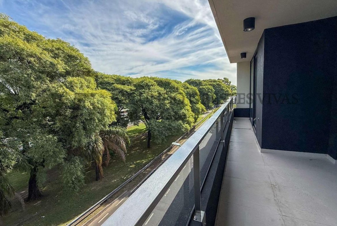 VENTA – DEPARTAMENTO – 4 AMBIENTES – BARRIO NAON – MATADEROS – BALCON