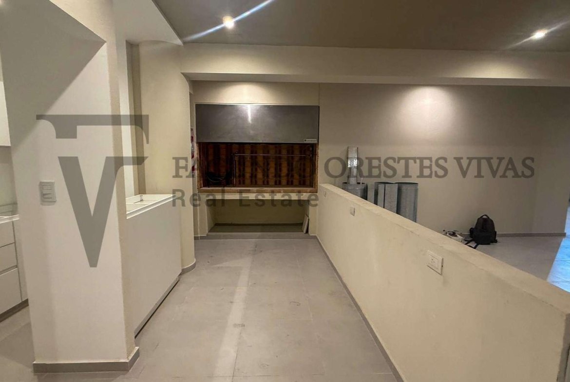 VENTA – DEPARTAMENTO – 4 AMBIENTES – BARRIO NAON – MATADEROS – BALCON