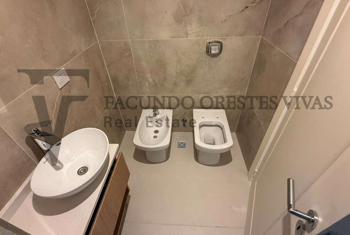 VENTA – DEPARTAMENTO – 4 AMBIENTES – BARRIO NAON – MATADEROS – BALCON