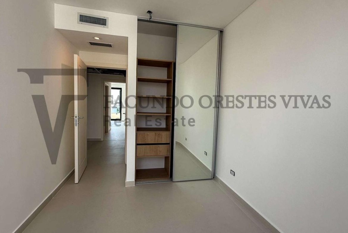 VENTA – DEPARTAMENTO – 4 AMBIENTES – BARRIO NAON – MATADEROS – BALCON