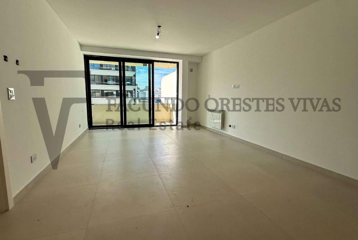 VENTA – DEPARTAMENTO – 3 AMBIENTES – BARRIO NAON – MATADEROS – BALCON