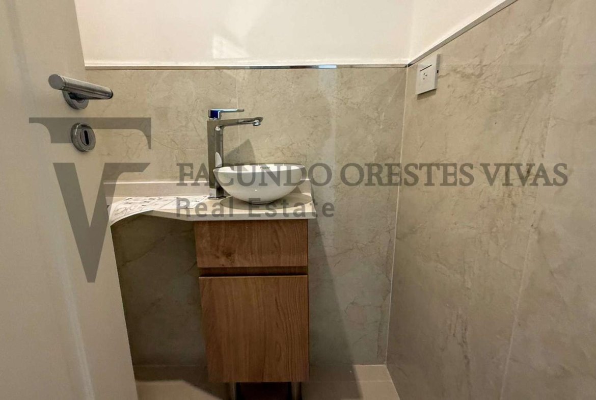 VENTA – DEPARTAMENTO – 3 AMBIENTES – BARRIO NAON – MATADEROS – BALCON