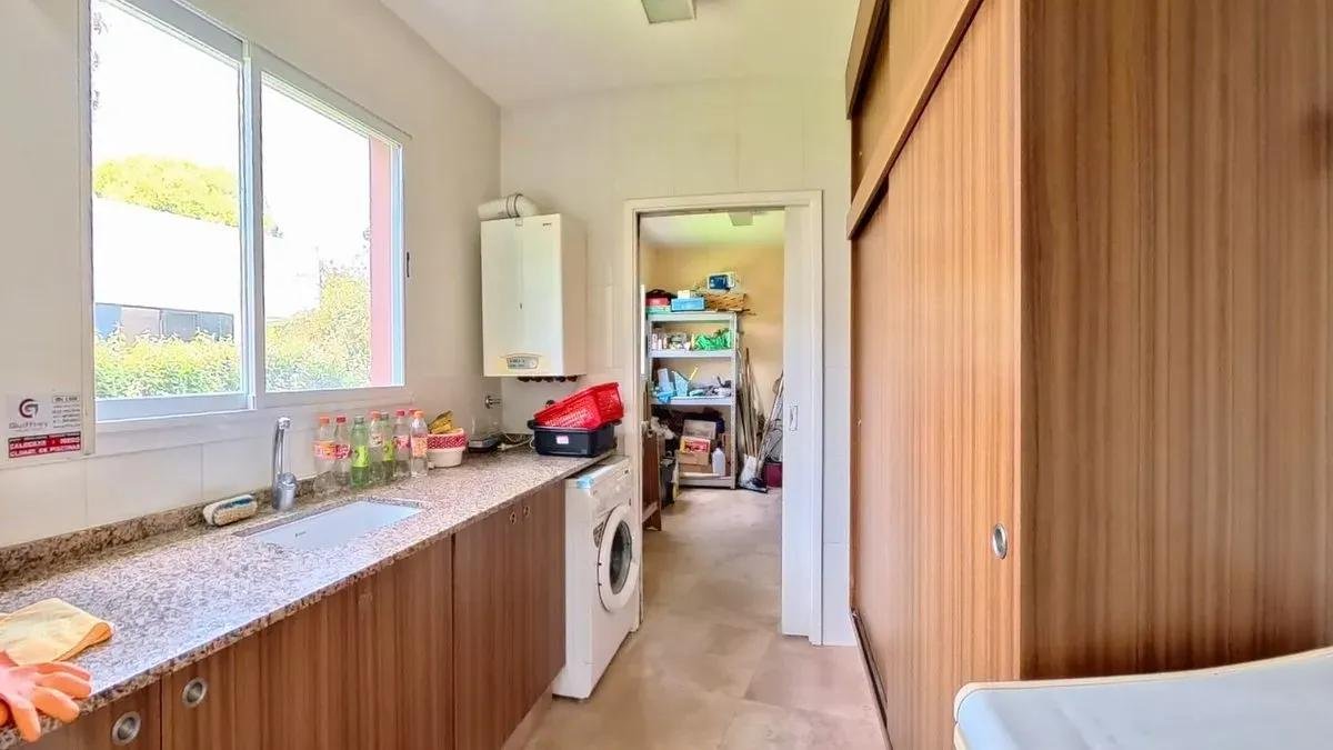 Casa en Venta Miralagos 5 ambientes