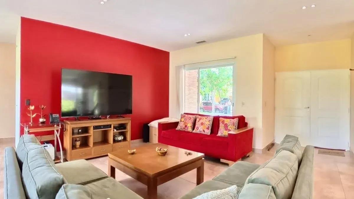 Casa en Venta Miralagos 5 ambientes