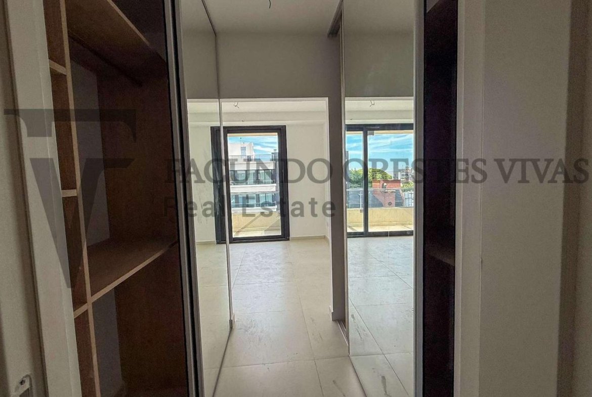 VENTA – DEPARTAMENTO – 3 AMBIENTES – BARRIO NAON – MATADEROS – BALCON