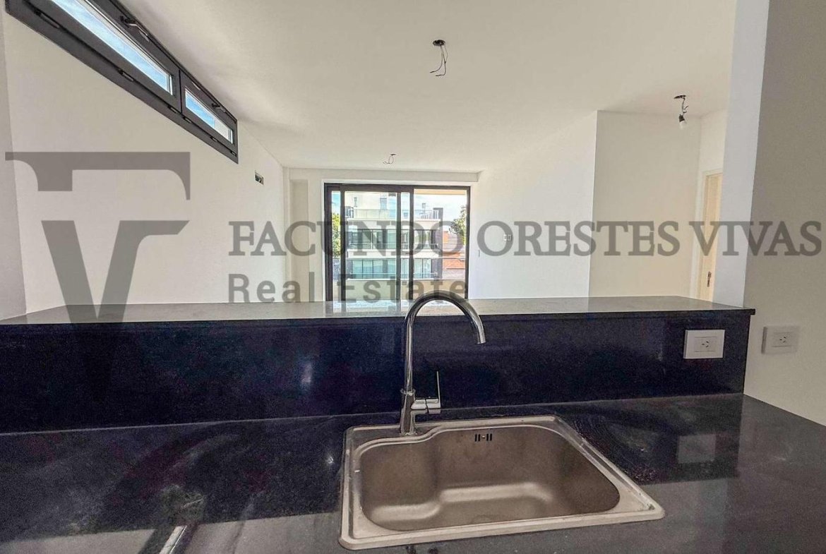 VENTA – DEPARTAMENTO – 3 AMBIENTES – BARRIO NAON – MATADEROS – BALCON