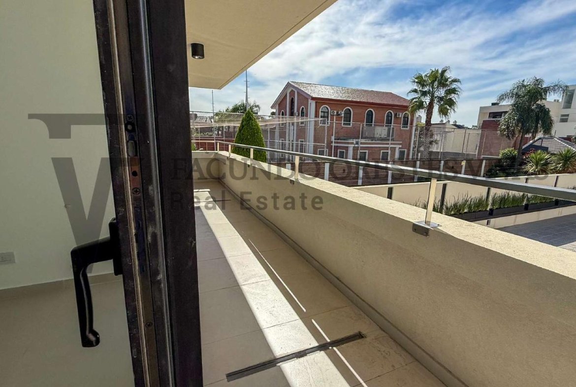 VENTA – DEPARTAMENTO – 3 AMBIENTES – BARRIO NAON – MATADEROS – BALCON