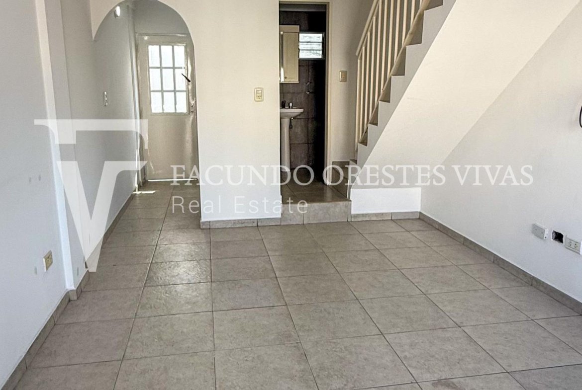 VENTA-PH-SIN EXPENSAS-ENTRADA INDEPENDIENTE-LOMAS DEL MIRADOR-