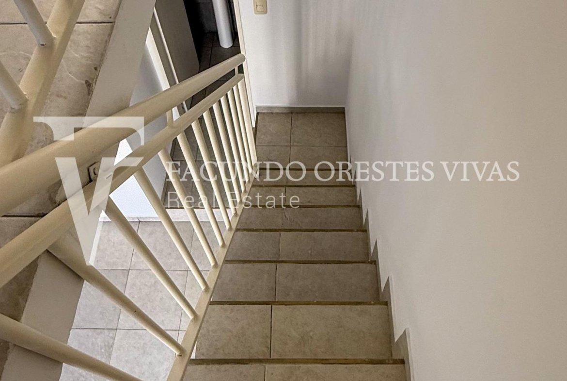 VENTA-PH-SIN EXPENSAS-ENTRADA INDEPENDIENTE-LOMAS DEL MIRADOR-