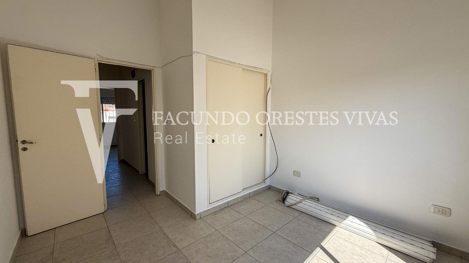 VENTA-PH-SIN EXPENSAS-ENTRADA INDEPENDIENTE-LOMAS DEL MIRADOR-