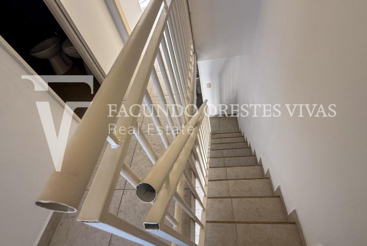 VENTA-PH-SIN EXPENSAS-ENTRADA INDEPENDIENTE-LOMAS DEL MIRADOR-