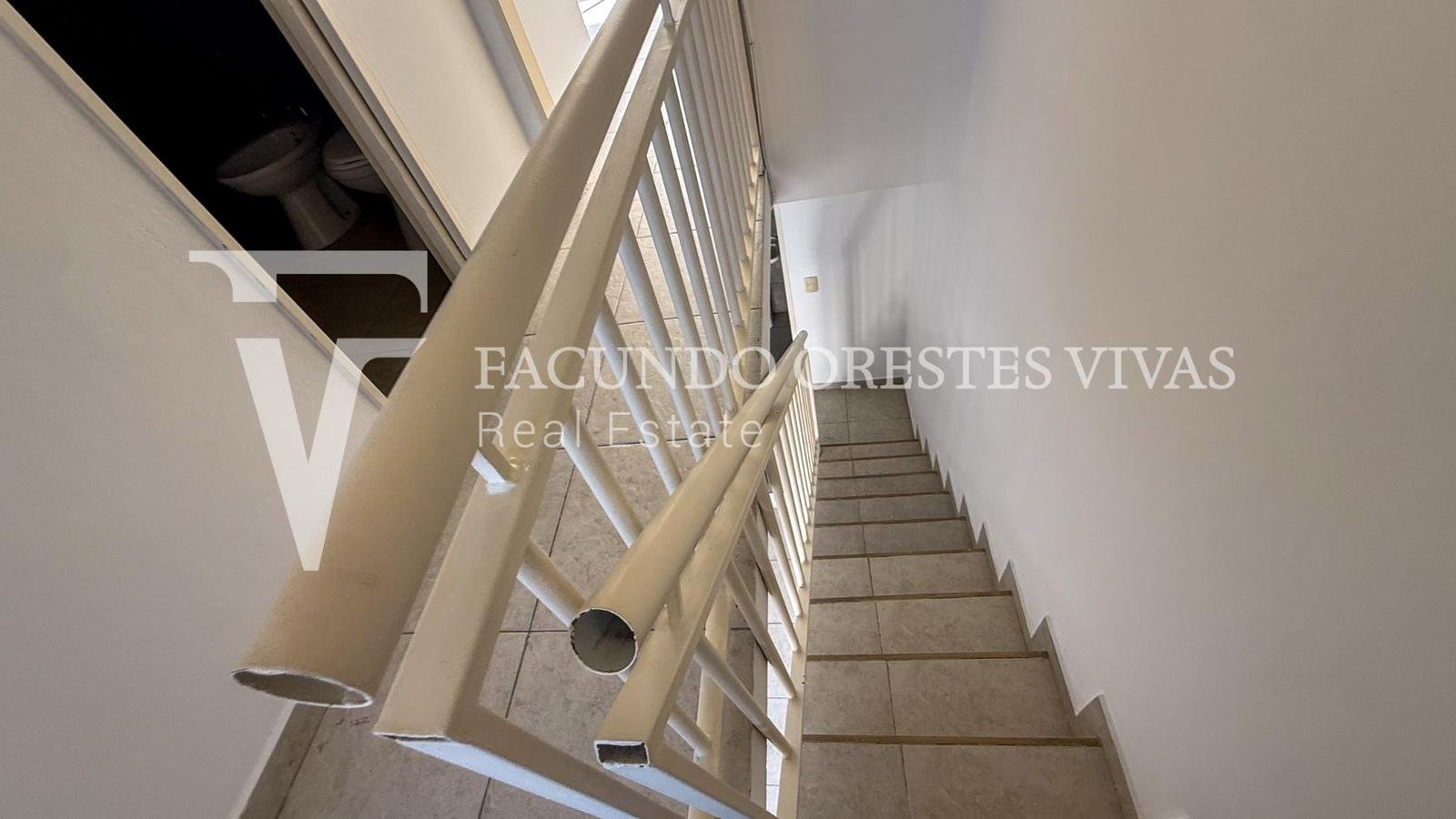 VENTA-PH-SIN EXPENSAS-ENTRADA INDEPENDIENTE-LOMAS DEL MIRADOR-