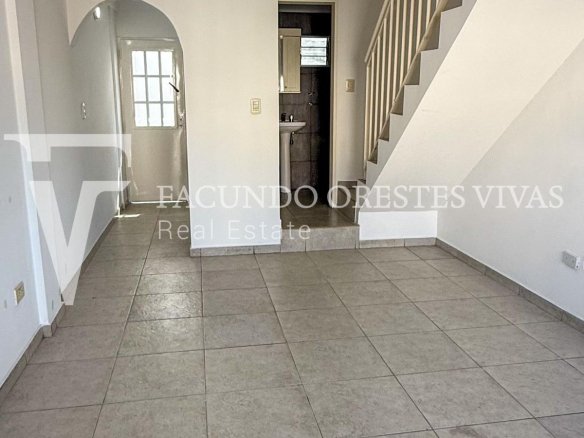 VENTA-PH-SIN EXPENSAS-ENTRADA INDEPENDIENTE-LOMAS DEL MIRADOR-