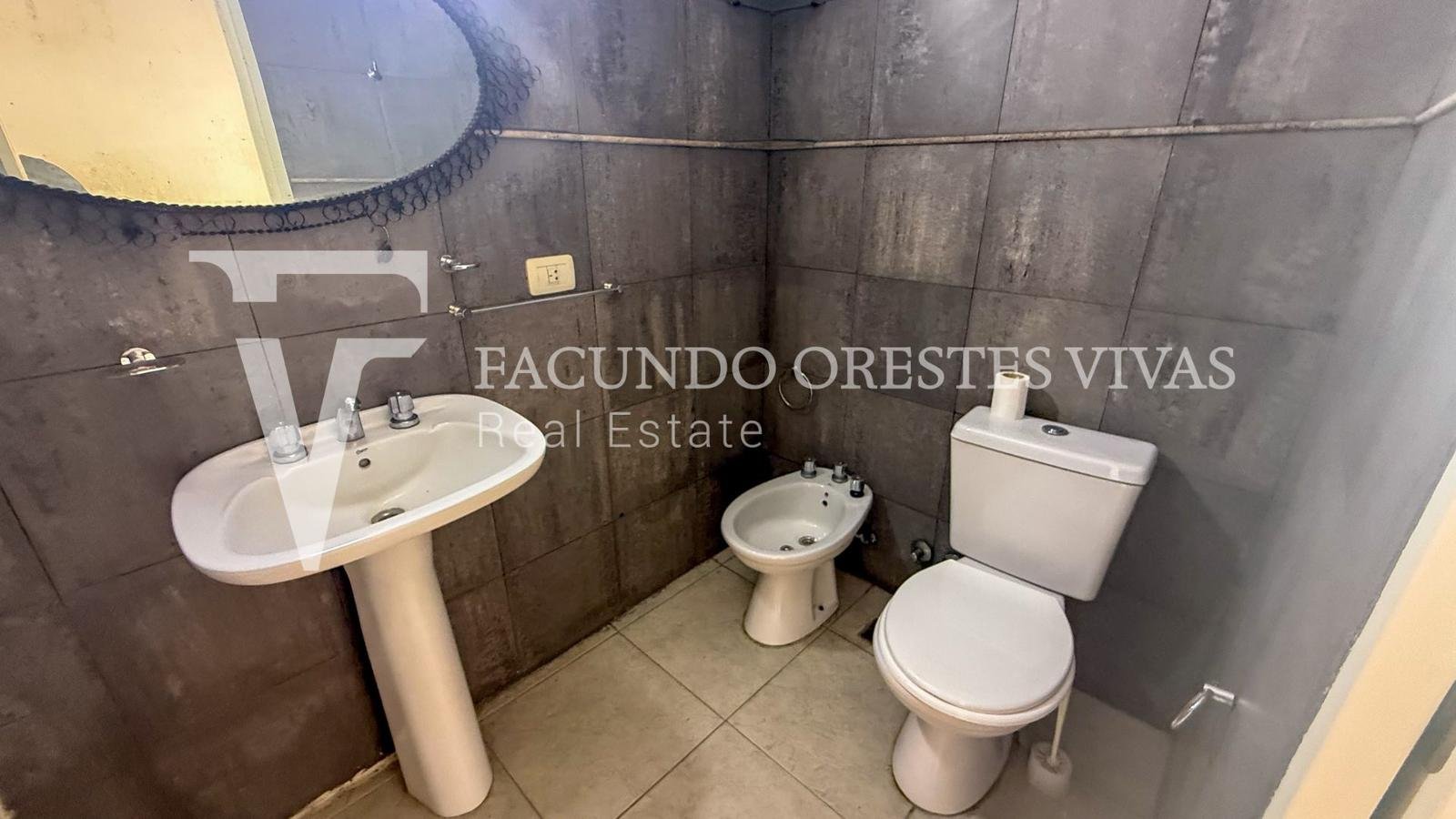 VENTA-PH-SIN EXPENSAS-ENTRADA INDEPENDIENTE-LOMAS DEL MIRADOR-
