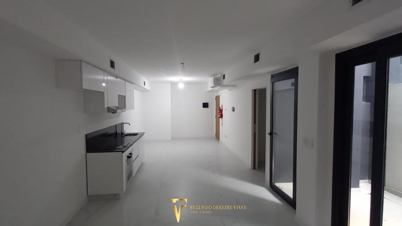 ALQUIER – MONOAMBIENTE – AIRE ACONDICIONADO – PATIO – CATEGORÍA – BARRIO NAÓN – MATADEROS