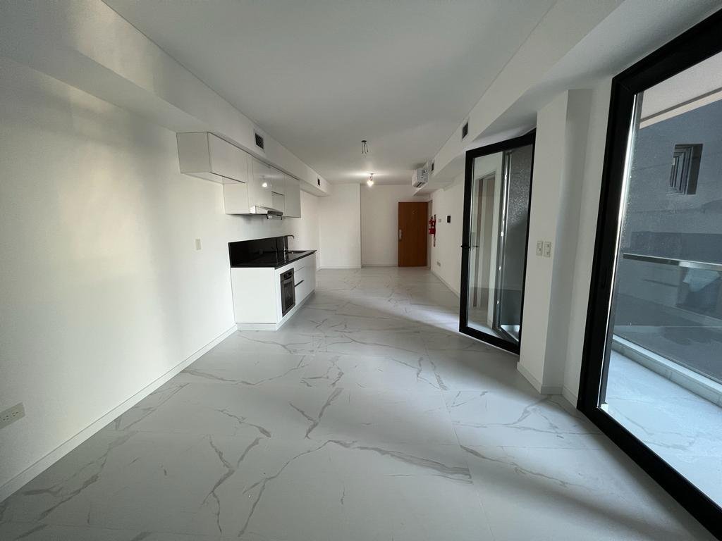 ALQUIER – MONOAMBIENTE – AIRE ACONDICIONADO – PATIO – CATEGORÍA – BARRIO NAÓN – MATADEROS