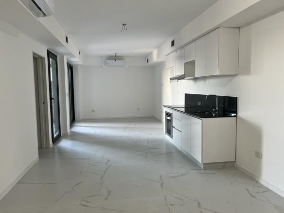 ALQUIER – MONOAMBIENTE – AIRE ACONDICIONADO – PATIO – CATEGORÍA – BARRIO NAÓN – MATADEROS