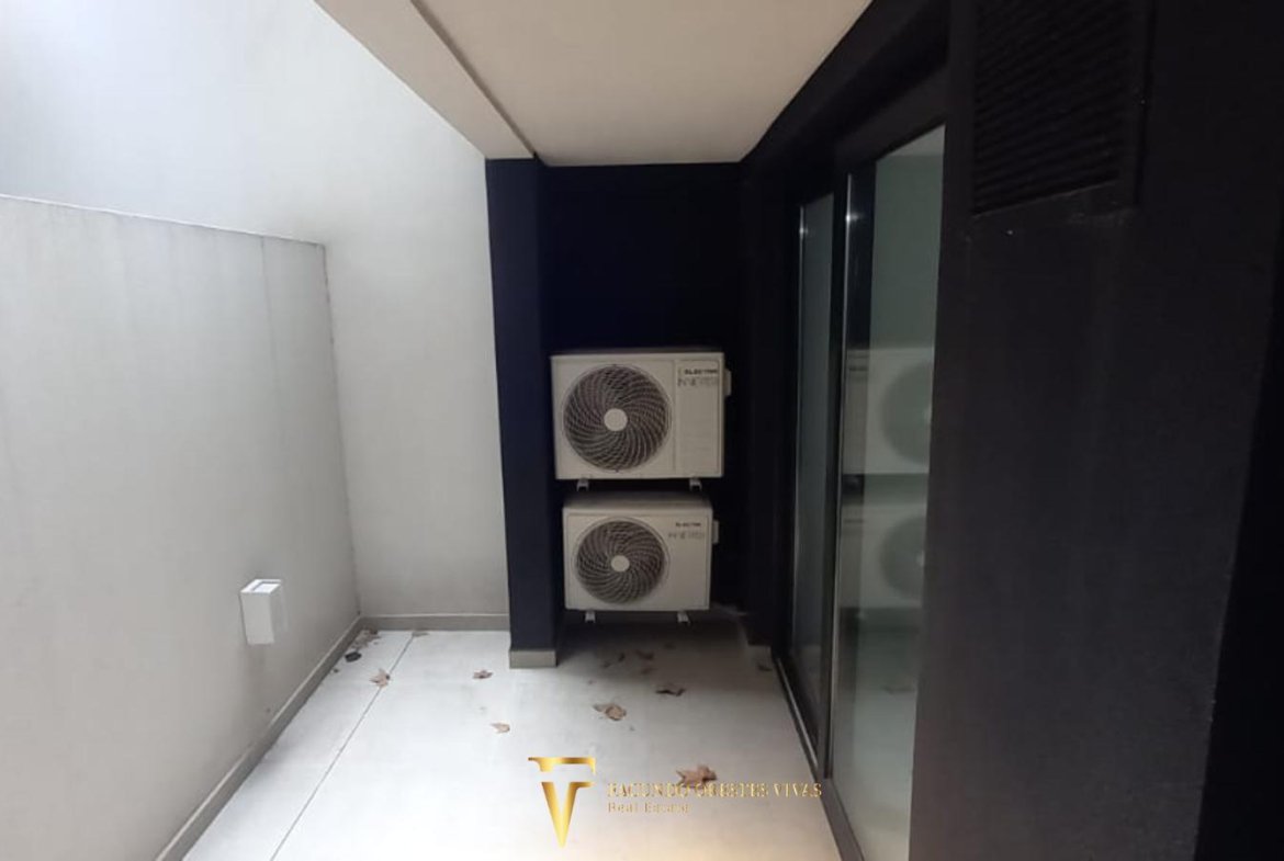 ALQUIER – MONOAMBIENTE – AIRE ACONDICIONADO – PATIO – CATEGORÍA – BARRIO NAÓN – MATADEROS