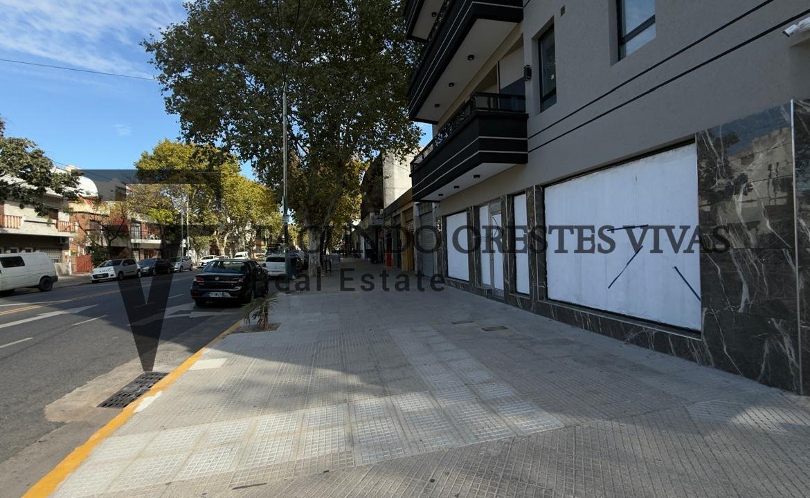 ALQUILER – DOS LOCALES – A ESTRENAR – LINIERS – IDEAL GASTRONOMÍA
