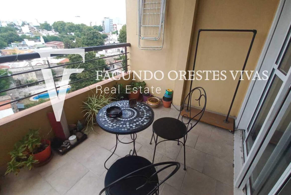 VENTA-DOS AMBIENTES-BALCON-FRENTE-PARQUE AVELLANEDA