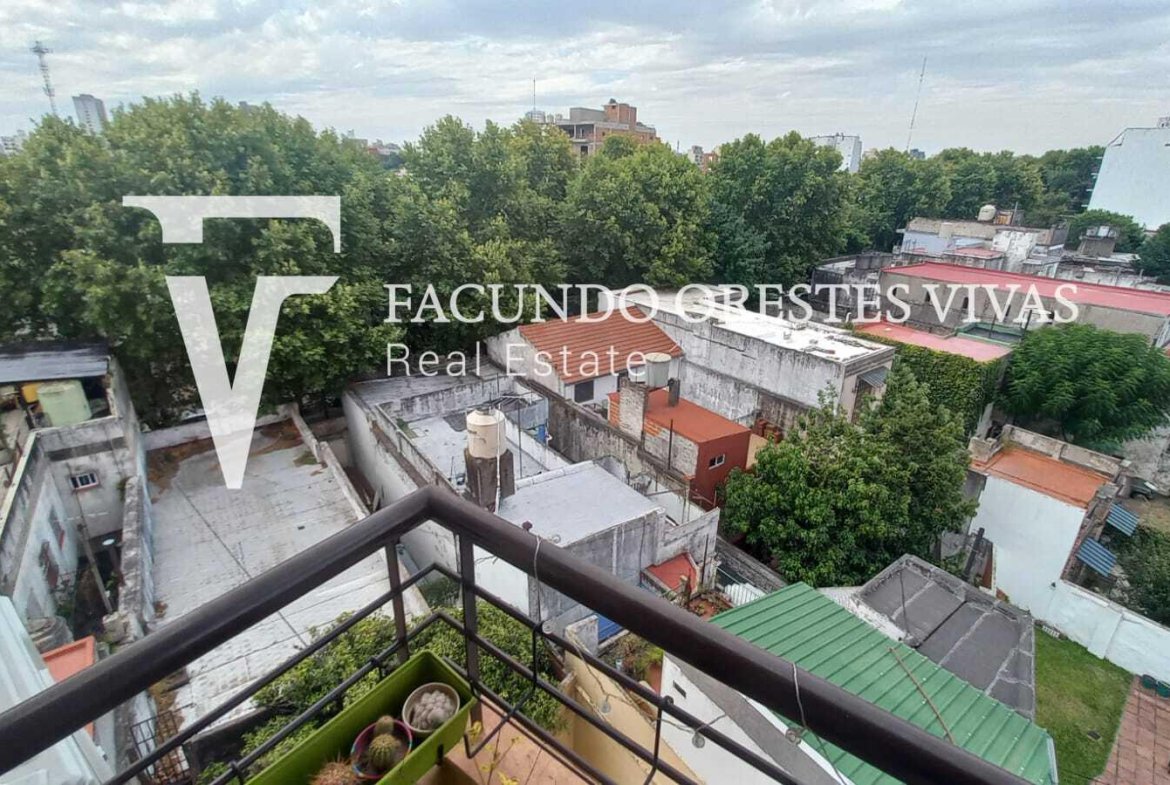 VENTA-DOS AMBIENTES-BALCON-FRENTE-PARQUE AVELLANEDA