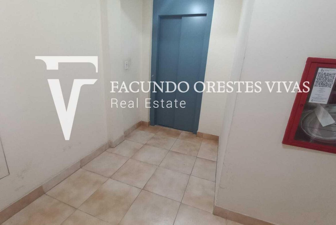 VENTA-DOS AMBIENTES-BALCON-FRENTE-PARQUE AVELLANEDA