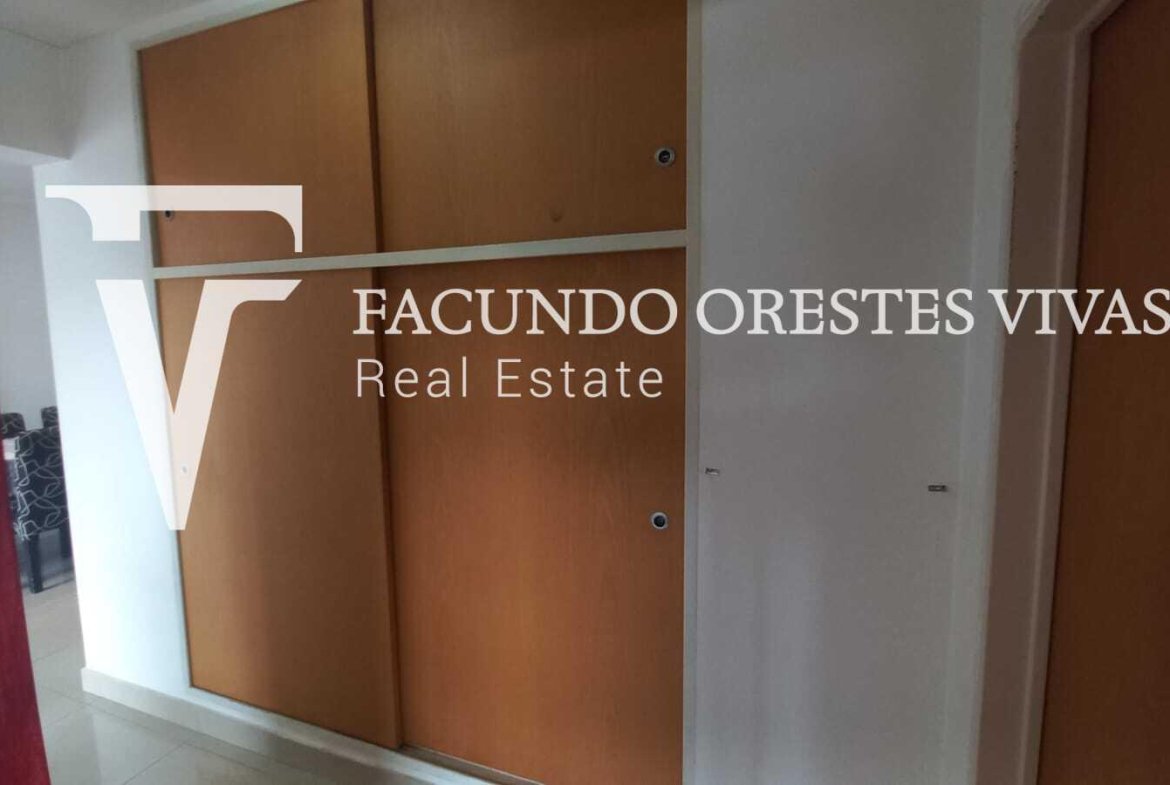 VENTA-DOS AMBIENTES-BALCON-FRENTE-PARQUE AVELLANEDA