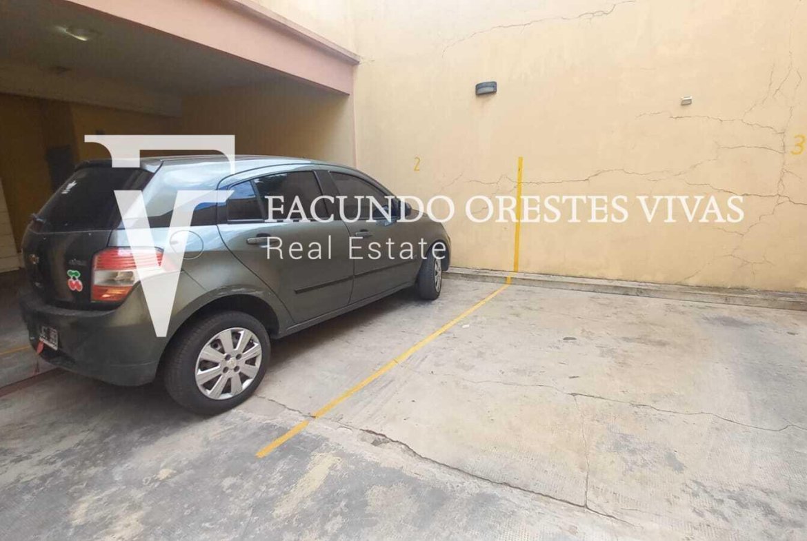 VENTA-DOS AMBIENTES-BALCON-FRENTE-PARQUE AVELLANEDA