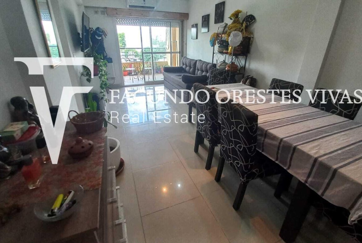 VENTA-DOS AMBIENTES-BALCON-FRENTE-PARQUE AVELLANEDA