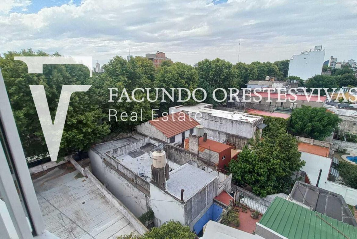 VENTA-DOS AMBIENTES-BALCON-FRENTE-PARQUE AVELLANEDA