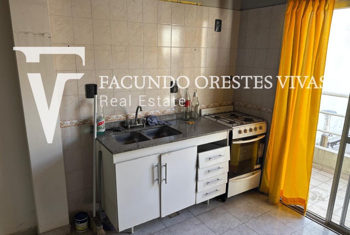 VENTA-PH-DOS AMBIENTES-SIN EXPENSAS-MATADEROS
