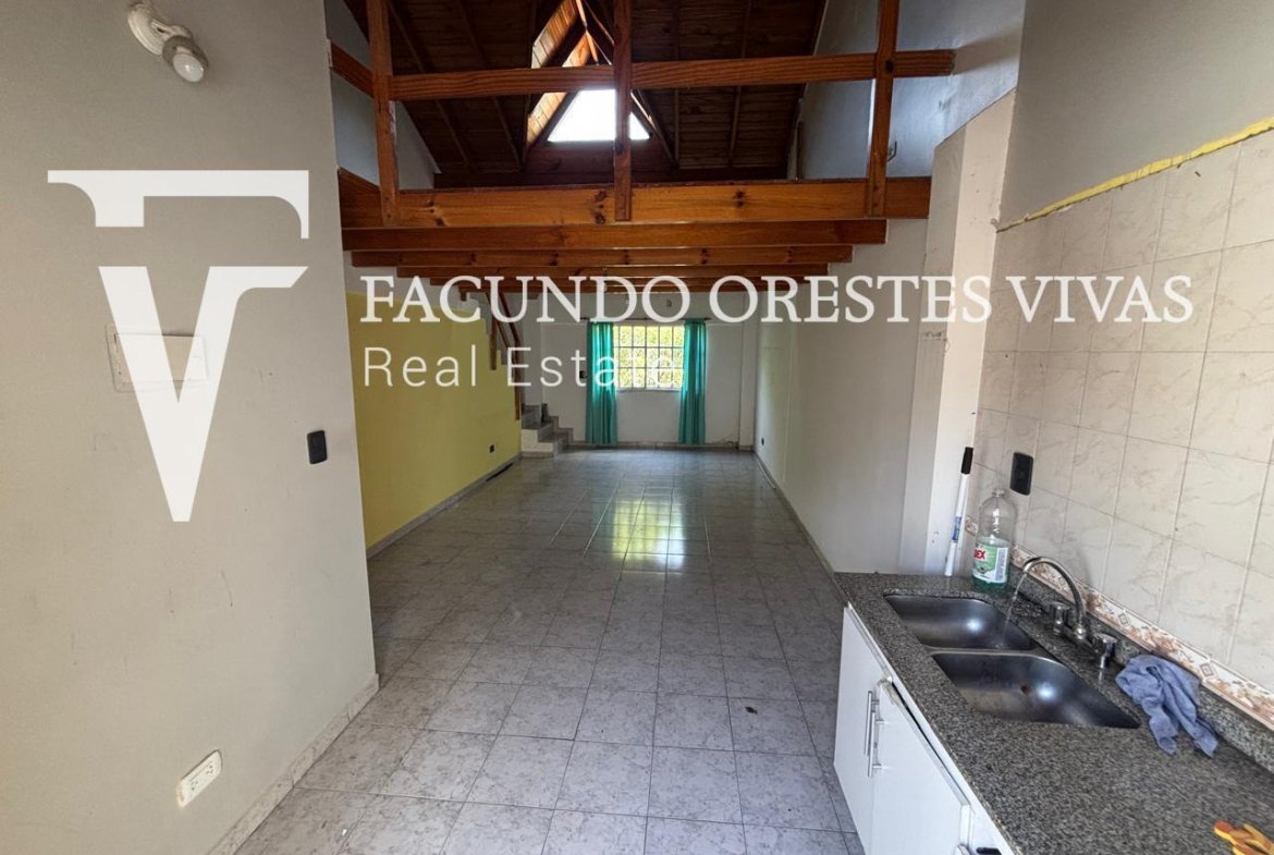 VENTA-PH-DOS AMBIENTES-SIN EXPENSAS-MATADEROS