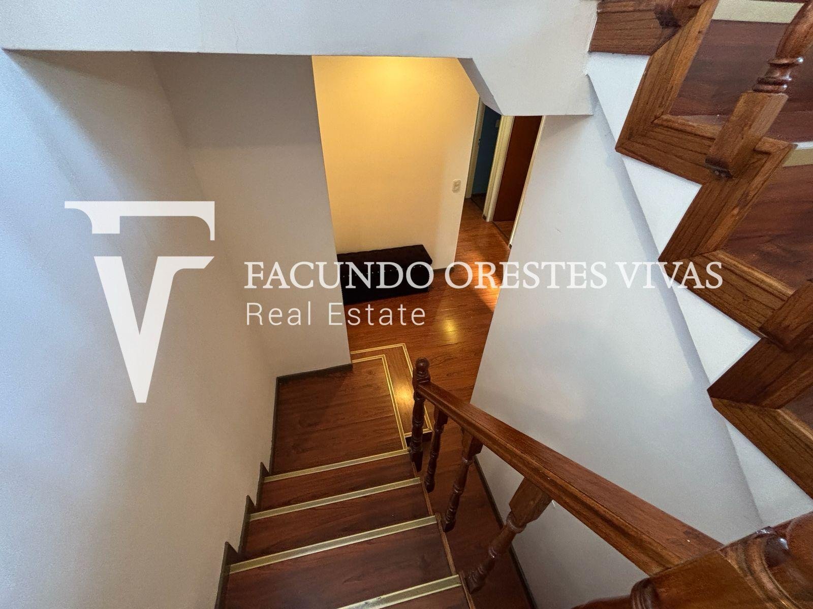 VENTA-SEMI PISO-CUATRO AMBIENTES-DORMITORIO EN SUITE-VELEZ SARFIELD