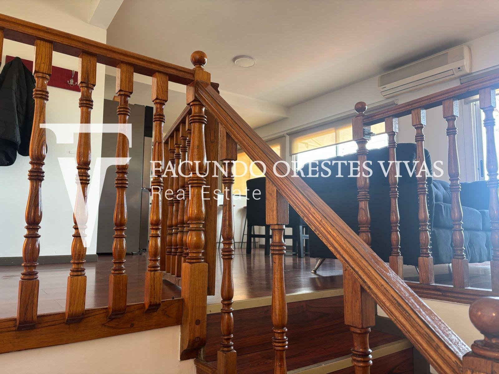 VENTA-SEMI PISO-CUATRO AMBIENTES-DORMITORIO EN SUITE-VELEZ SARFIELD