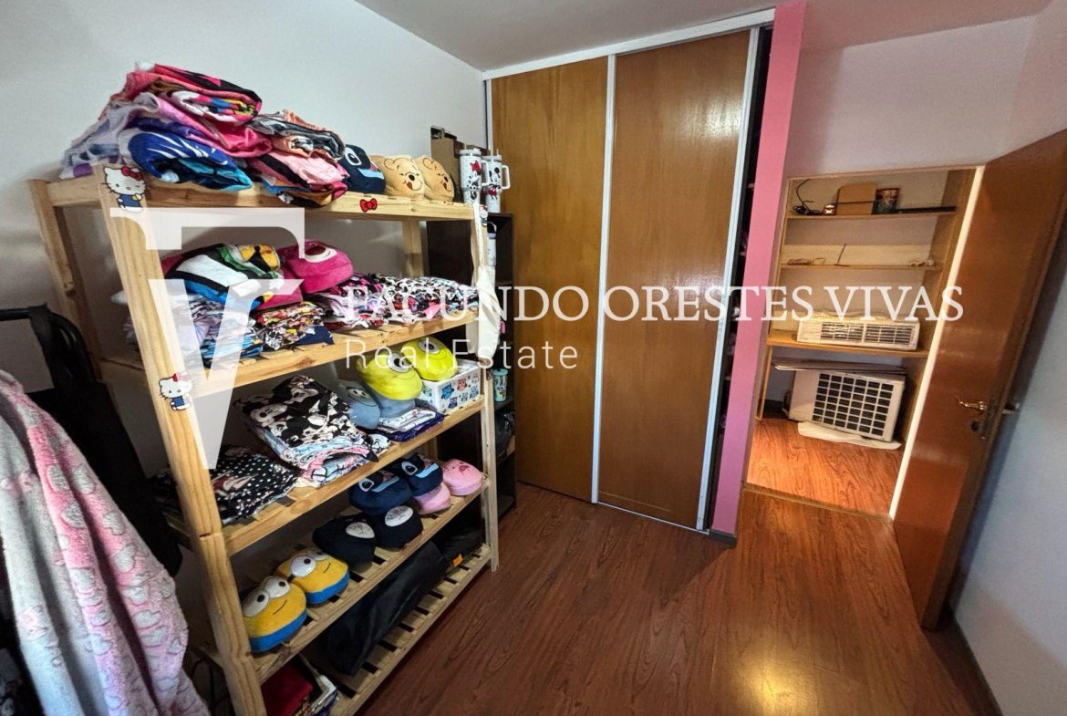 VENTA-SEMI PISO-CUATRO AMBIENTES-DORMITORIO EN SUITE-VELEZ SARFIELD