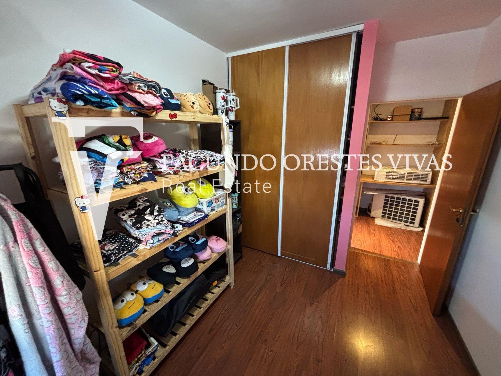 VENTA-SEMI PISO-CUATRO AMBIENTES-DORMITORIO EN SUITE-VELEZ SARFIELD