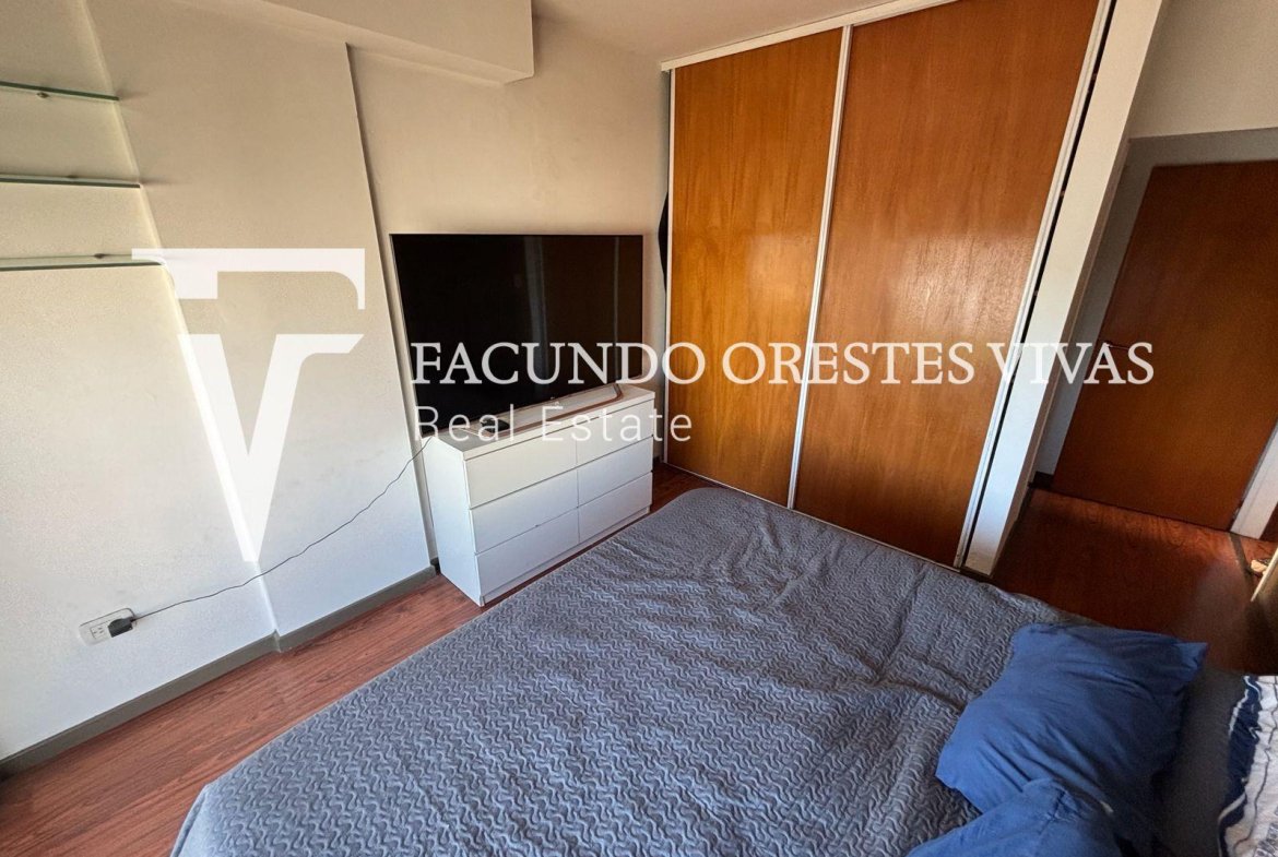 VENTA-SEMI PISO-CUATRO AMBIENTES-DORMITORIO EN SUITE-VELEZ SARFIELD