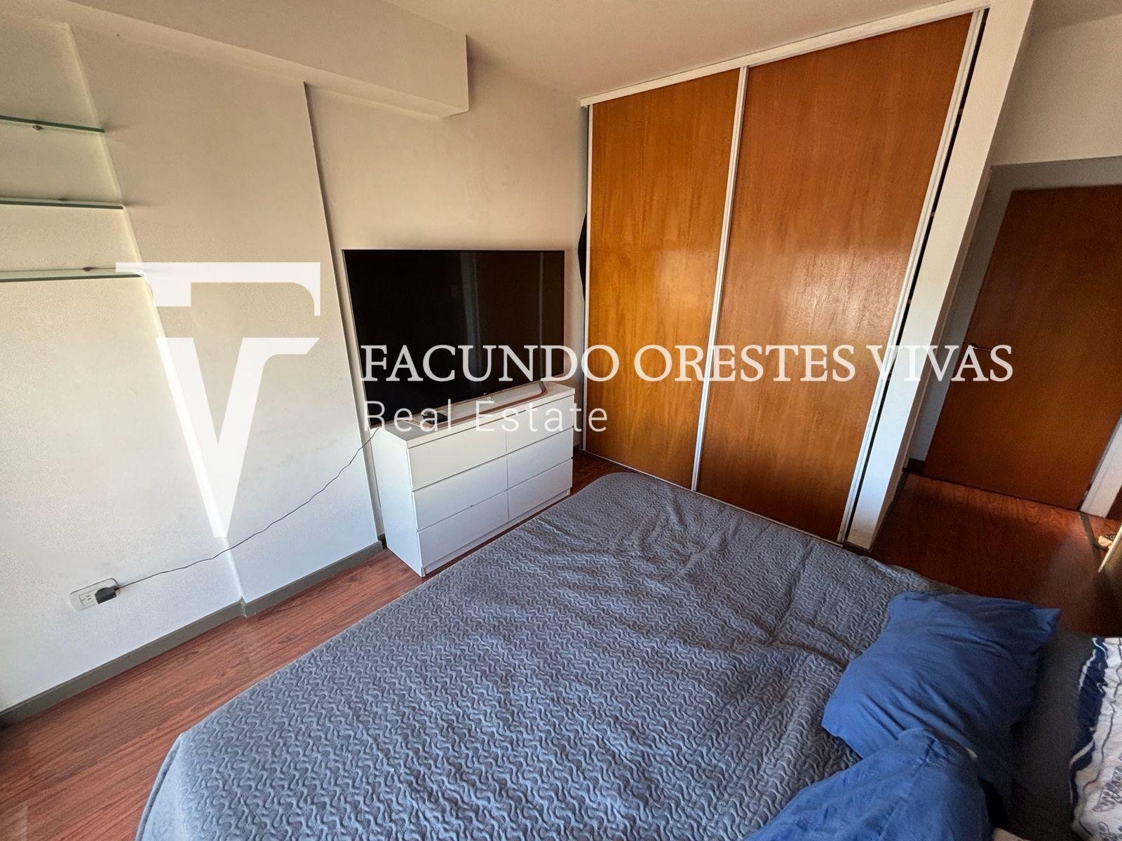 VENTA-SEMI PISO-CUATRO AMBIENTES-DORMITORIO EN SUITE-VELEZ SARFIELD