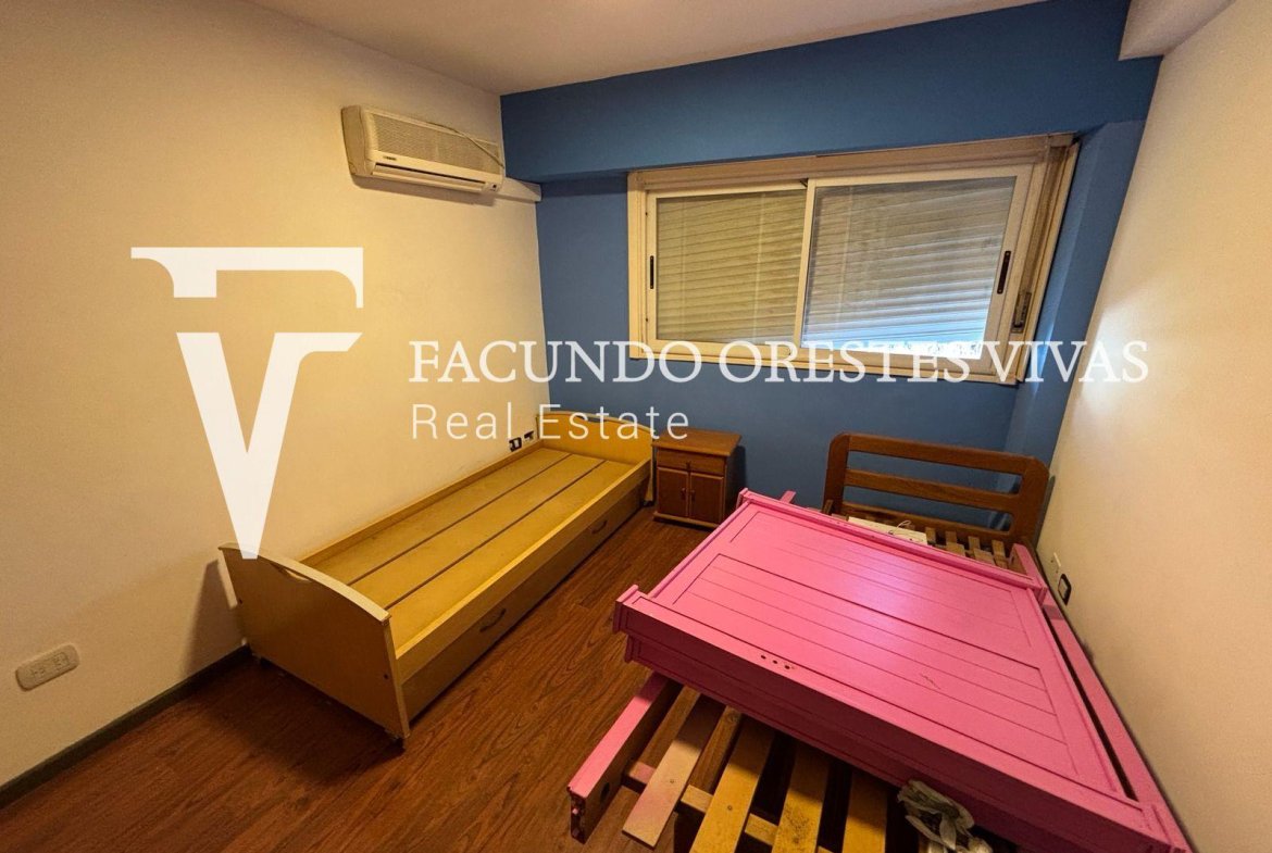 VENTA-SEMI PISO-CUATRO AMBIENTES-DORMITORIO EN SUITE-VELEZ SARFIELD