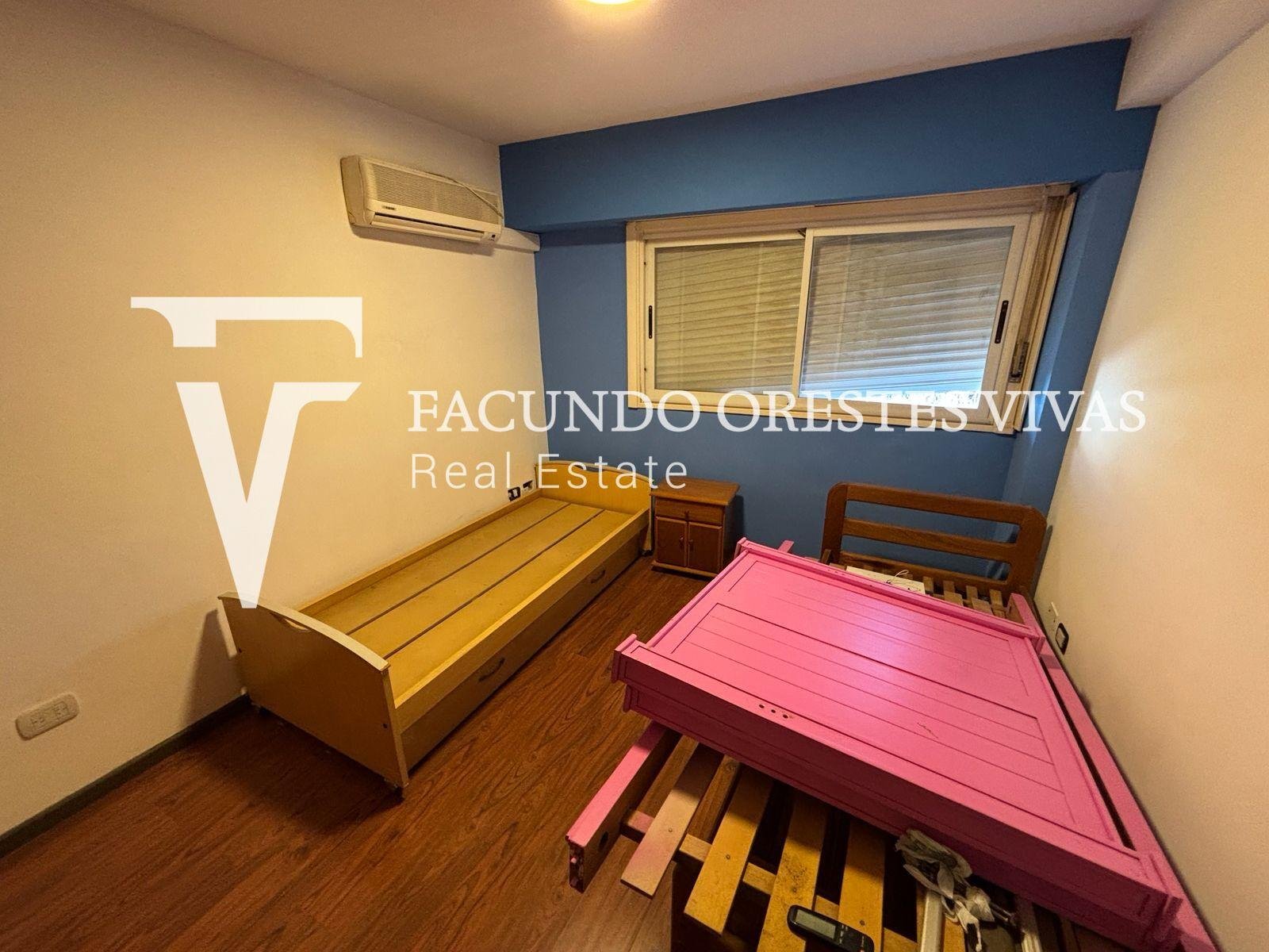 VENTA-SEMI PISO-CUATRO AMBIENTES-DORMITORIO EN SUITE-VELEZ SARFIELD